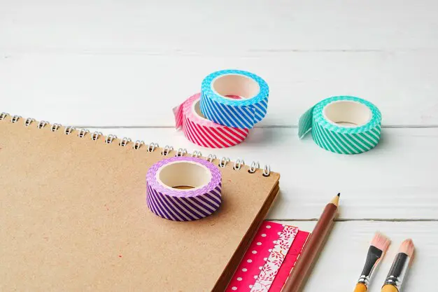Consejos para elegir la cinta regalo ideal - SOCO Cintas Adhesivas
